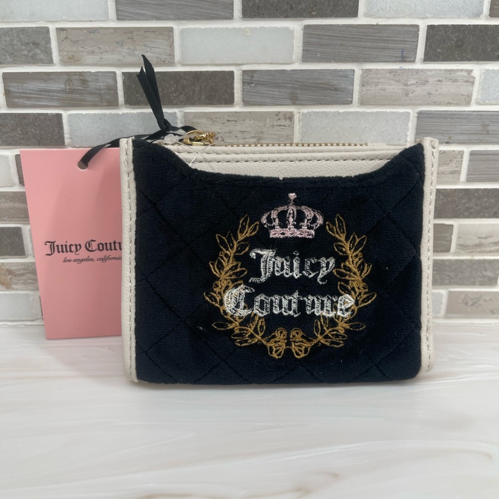 Hot Pink Juicy Couture Royal Bifold with pull out card case